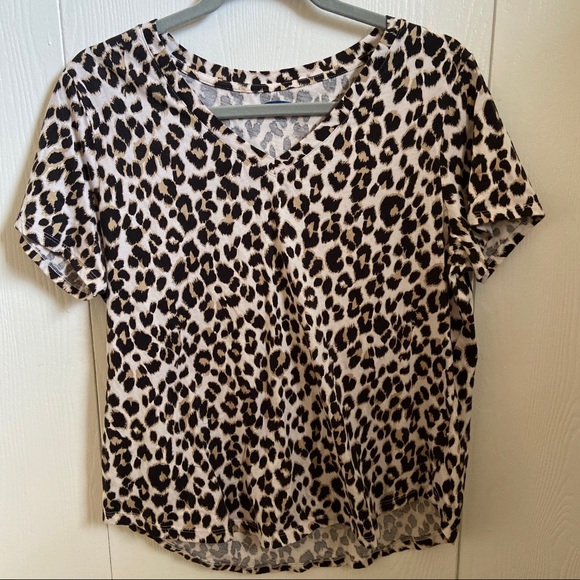 Cheetah Print Tee - Picture 1 of 1